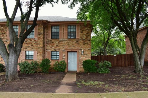 7415 Kingswood Dr, Fort Worth, TX, 76133 | Card Image