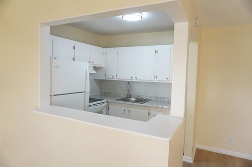 369-369 Sheffield O, West Palm Beach, FL, 33417-1554 | Card Image