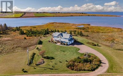 127 Sailors Lane, House other with 3 bedrooms, 3 bathrooms and null parking in Malpeque PE | Image 2