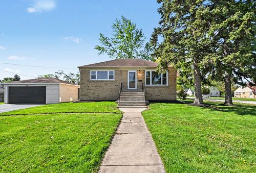 2255 Atlantic Ave Avenue, Melrose Park, IL, 60164 | Card Image