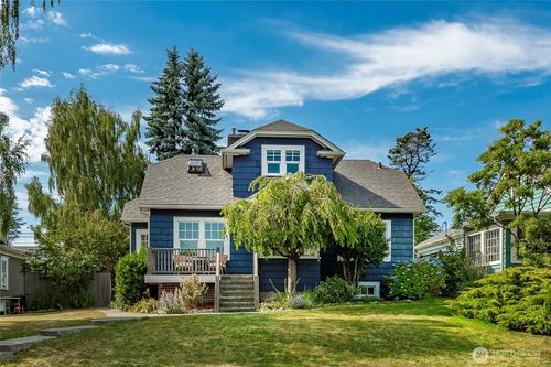 2817 Broadway, Bellingham, WA, 98225-2504 | Card Image