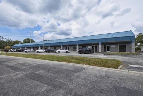 103-106-107-108-1882 Porter Lake Dr, SARASOTA, FL, 34240-7808 | Card Image