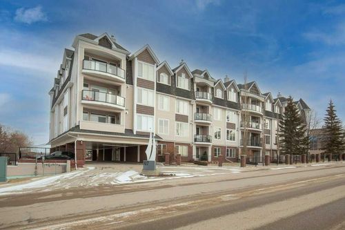206-4707 50 St, Sylvan Lake, AB, T4S0G7 | Card Image