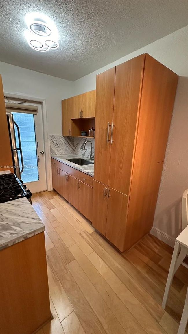 APT-14 - 640 Pennsylvania Ave, Condo with 1 bedrooms, 1 bathrooms and null parking in Miami Beach FL | Image 5