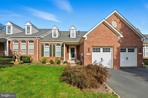 156 Topaz Ct, WARRENTON, VA, 20186-4360 | Card Image