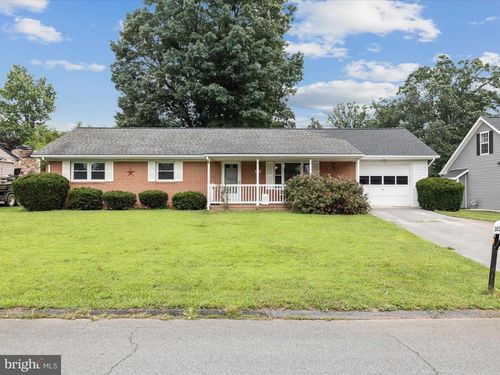 303 Beechcroft Rd, WINCHESTER, VA, 22601-3405 | Card Image