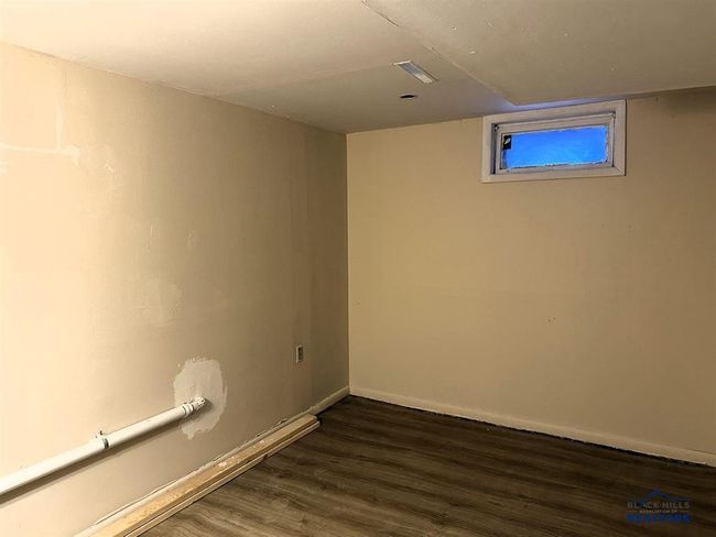 306 10 Th Ave, House other with 4 bedrooms, 3 bathrooms and null parking in Edgemont SD | Image 25
