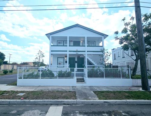 b-914 10th St, West Palm Beach, FL, 33401-3208 | Card Image