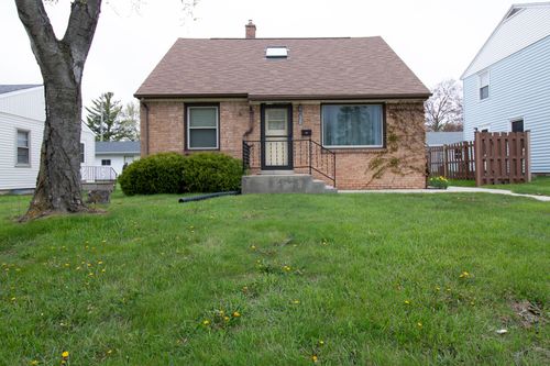 1308 Mackinac Ave, SOUTH MILWAUKEE, WI, 53172-3042 | Card Image