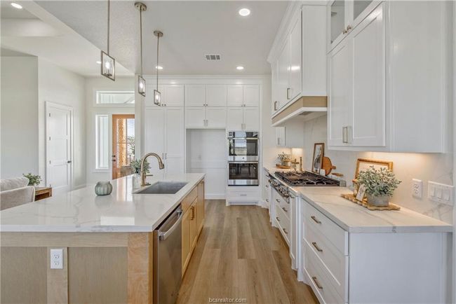 23 High Meadow Trail, House other with 4 bedrooms, 3 bathrooms and null parking in Franklin TX | Image 9