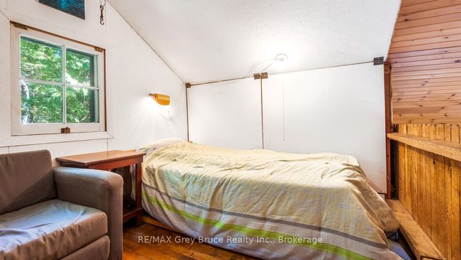 1081 Dyers Bay Rd, House other with 2 bedrooms, 1 bathrooms and 4 parking in Miller Lake ON | Image 31