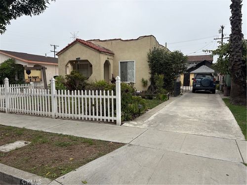 8963 Bowman Ave, South Gate, CA, 90280-3305 | Card Image