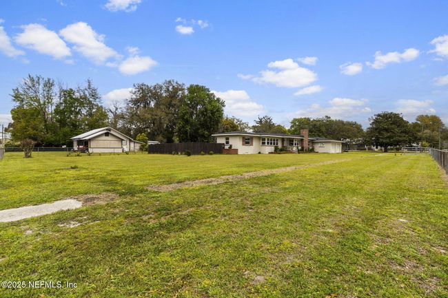 123 North Blvd E, House other with 3 bedrooms, 3 bathrooms and null parking in MACCLENNY FL | Image 27