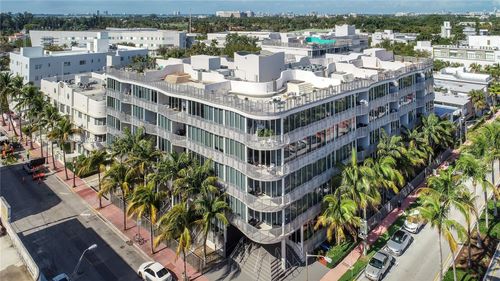 apt-108-2100 Park Ave, Miami Beach, FL, 33139-1754 | Card Image