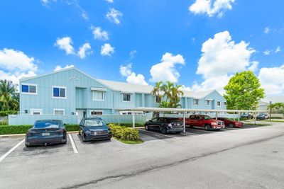 3 - 6222 Riverwalk Lane, Townhouse with 2 bedrooms, 2 bathrooms and null parking in Jupiter FL | Image 2