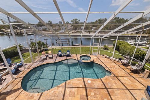 3931 Pompano Dr Se, ST PETERSBURG, FL, 33705-4344 | Card Image