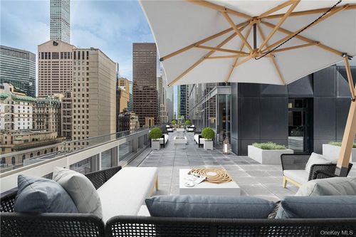 18-bc-20 W 53rd St, New York, NY, 10019-6106 | Card Image