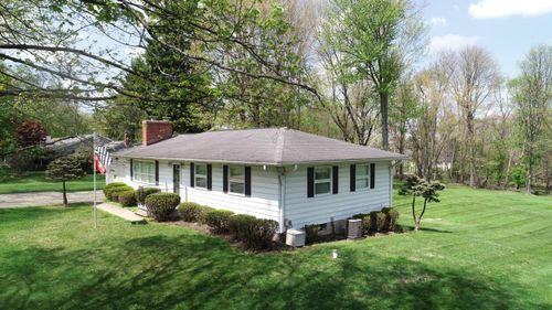 1555 New Gambier Rd, Mount Vernon, OH, 43050-8584 | Card Image