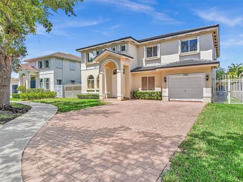 2864 Sw 138th Path, Miami, FL, 33175-6663 | Card Image