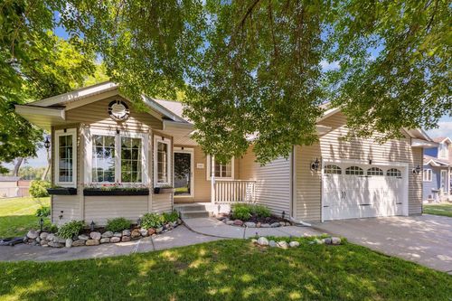 117 10th St S, Sartell, MN, 56377-1165 | Card Image