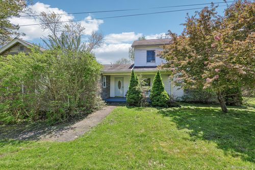 22 Center Hill Rd, Monroe, NY, 10950-4803 | Card Image