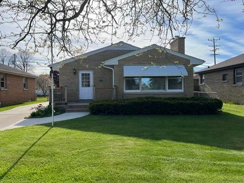 3506 Sheridan Rd, Kenosha, WI, 53140-2537 | Card Image