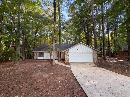 670 Marsh Ct, Jonesboro, GA, 30238-4516 | Card Image