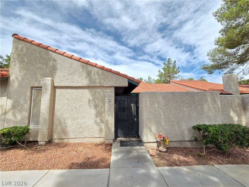 752 Heritage Vista Ave, Henderson, NV, 89015-7511 | Card Image