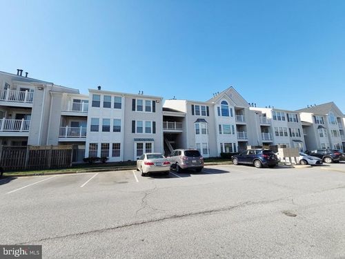 unit-m-8303 Bluebird Way, LORTON, VA, 22079-2829 | Card Image