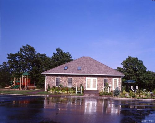 36-36 Neal Path, South Setauket, NY, 11720-4503 | Card Image