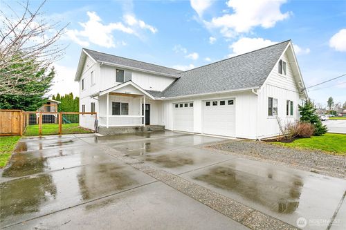 8457 Benson Road, Lynden, WA, 98264 | Card Image