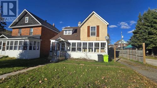178 Albert St W, Sault Ste. Marie, ON, P6A1B4 | Card Image