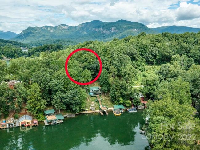 110 Rock Crest Cv, House other with 3 bedrooms, 2 bathrooms and null parking in Lake Lure NC | Image 16
