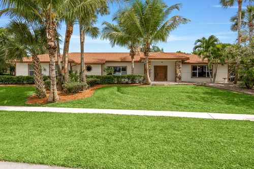 21 Whispering Oaks Circle, West Palm Beach, FL, 33411 | Card Image