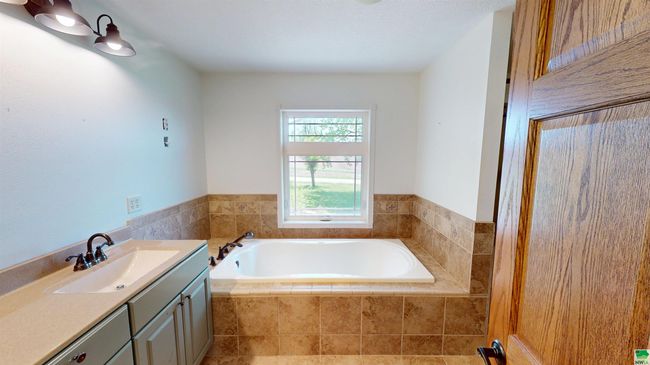 1355 280 Th St, House other with 5 bedrooms, 4 bathrooms and null parking in Odebolt IA | Image 49