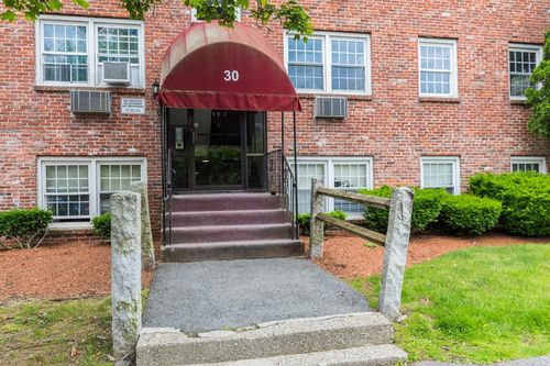 apt-8-30 Danbury Dr, Methuen, MA, 01844-2551 | Card Image