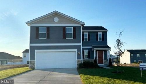 112 Hemphill St, STEPHENS CITY, VA, 22655-3923 | Card Image