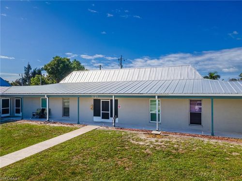 10-5725 Genesee Pkwy, Bokeelia, FL, 33922-3465 | Card Image