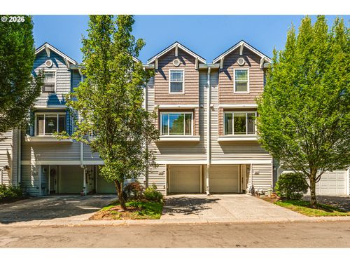 8722 Ne 17th St, Vancouver, WA, 98664-6417 | Card Image