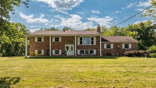 1125 Sunshine Mtn Rd, Williamstown, WV, 26187-8155 | Card Image