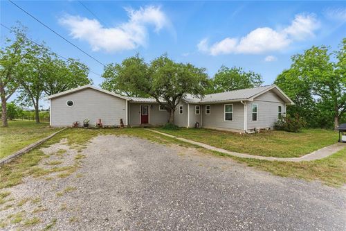366 Arrow Hl, San Marcos, TX, 78666-2198 | Card Image