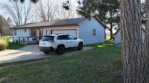 N5905 18th Pl, Black River Falls, WI, 54615-5977 | Card Image