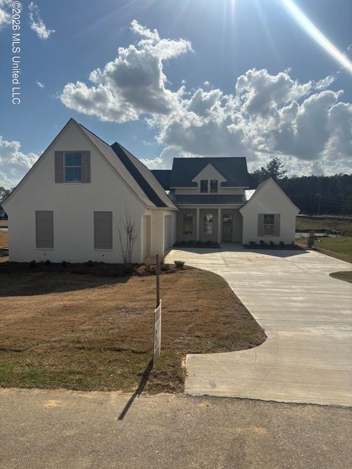 103 Katherine Ln, Madison, MS, 39110-7906 | Card Image