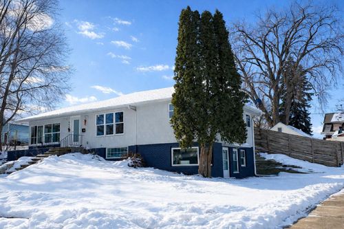 655 11th Ave N, South Saint Paul, MN, 55075-1619 | Card Image