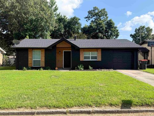 610 E 33rd Ave, Pine Bluff, AR, 71601-7009 | Card Image