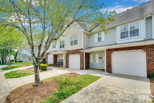 9653 Terrier Way, Charlotte, NC, 28269-1362 | Card Image