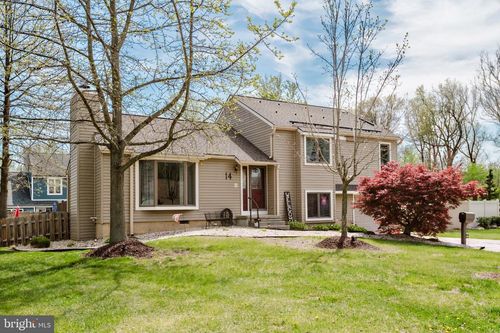 14 Snowball Ct, MOUNT LAUREL, NJ, 08054-2527 | Card Image