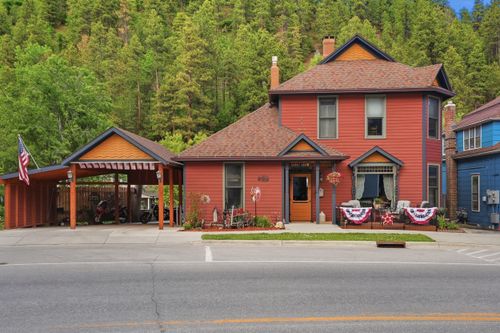 152 Charles Street, Deadwood, SD, 57732 | Card Image
