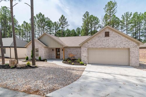 311 Maderas Dr, Hot Springs Village, AR, 71909-7971 | Card Image