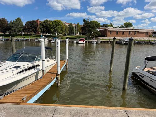 #27 Boat Well River, Port Huron, MI, 48060 | Card Image